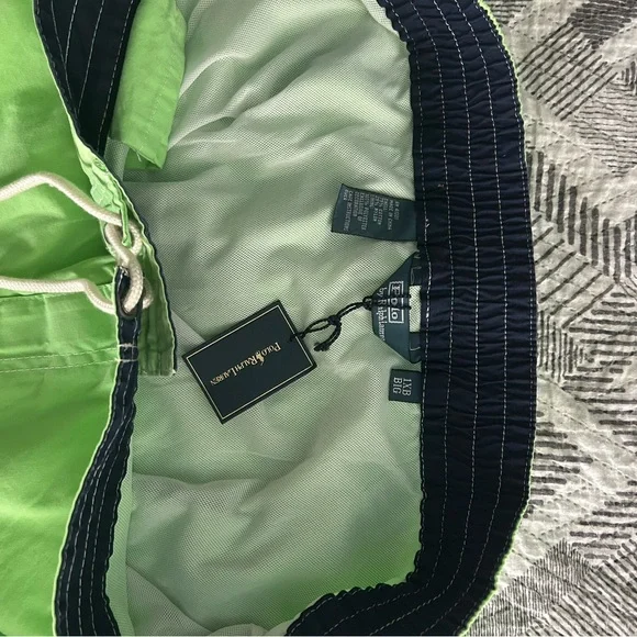 Ralph Lauren Men's Bright Green Swim Shorts - Picture 7 of 9